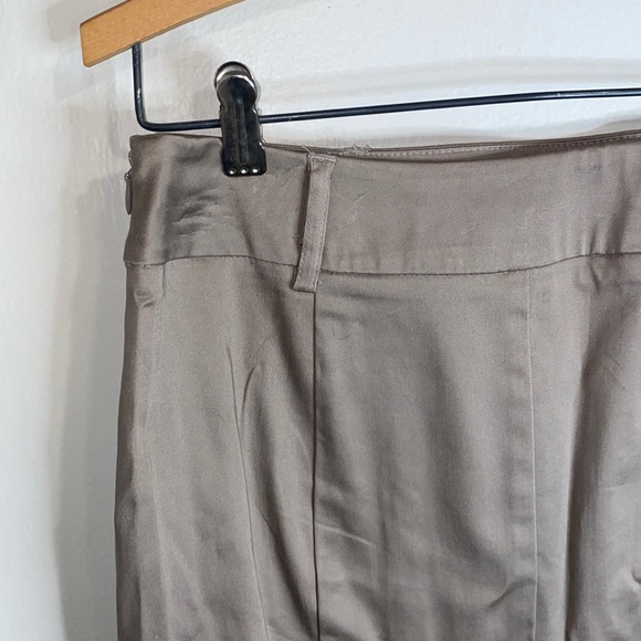 Apt. 9 Dresses & Skirts - 🌵APT. 9 Pencil Skirt in a tan/ light brown shade!